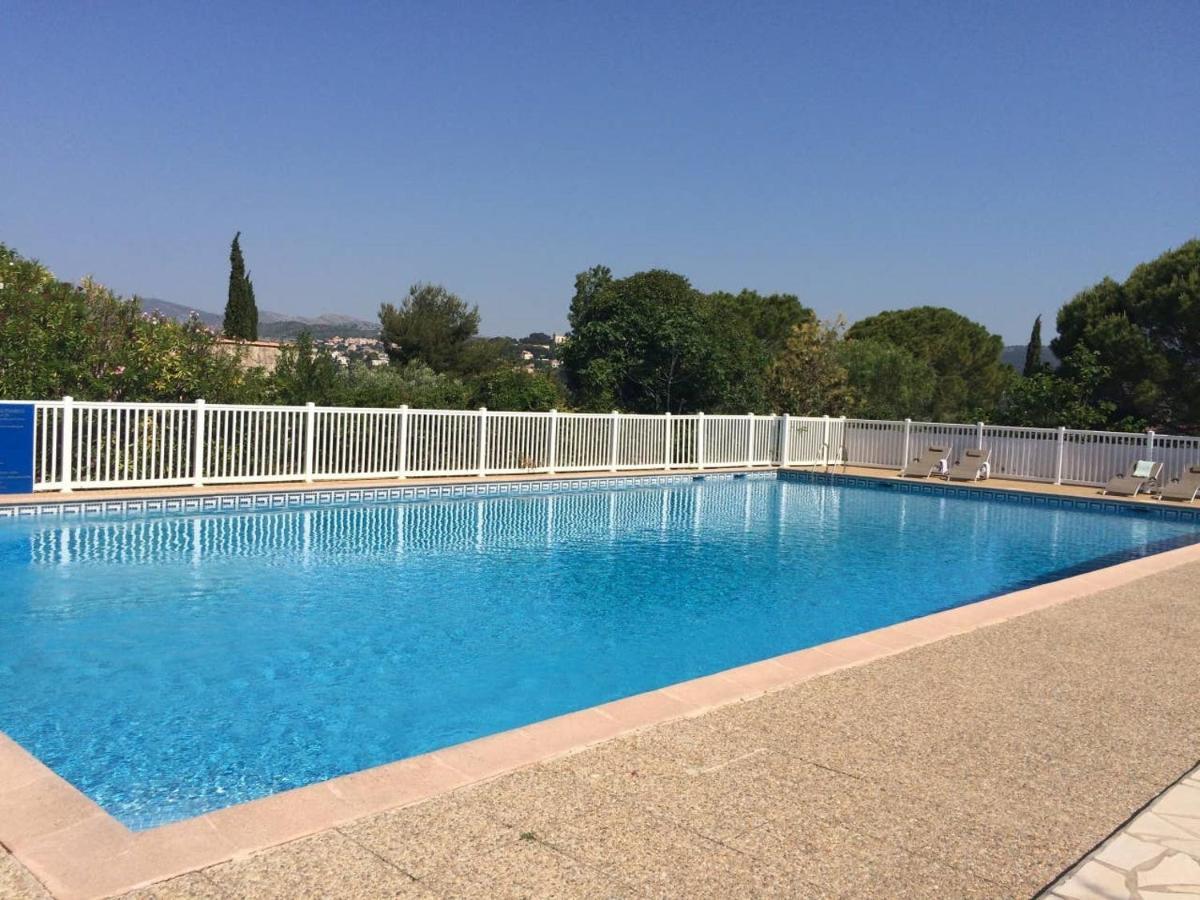 Villa La Grande Bastide Piscine Et Tennis Collectif カシ エクステリア 写真