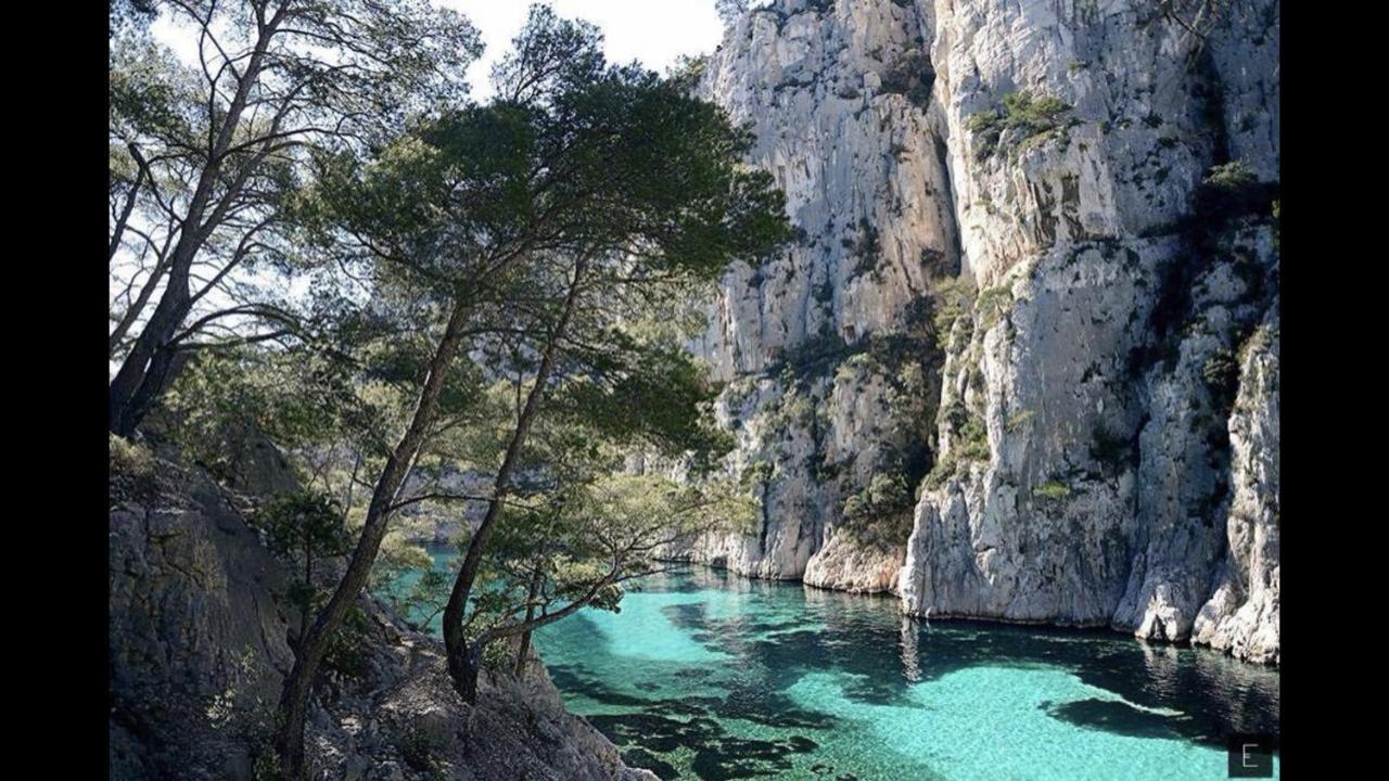 Villa La Grande Bastide Piscine Et Tennis Collectif カシ エクステリア 写真