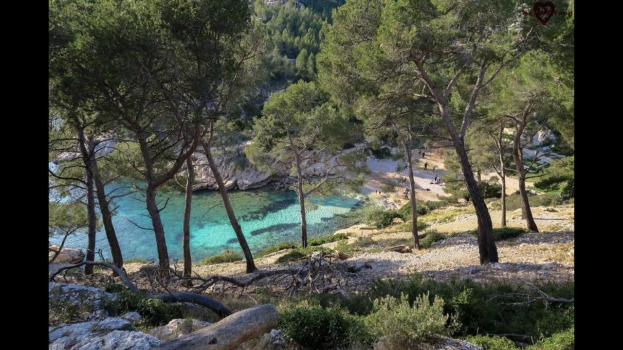 Villa La Grande Bastide Piscine Et Tennis Collectif カシ エクステリア 写真